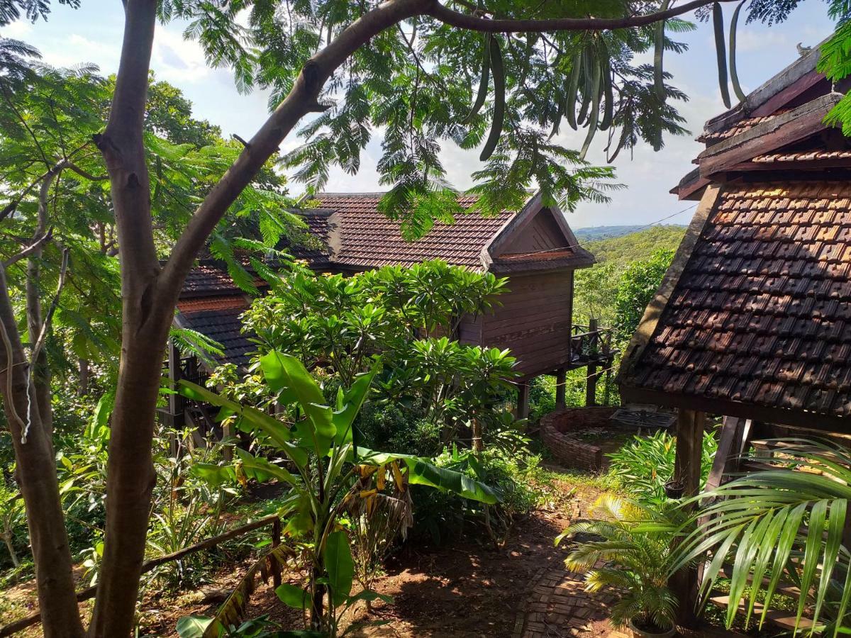Nature House Eco-Lodge& Trekking バンラング エクステリア 写真